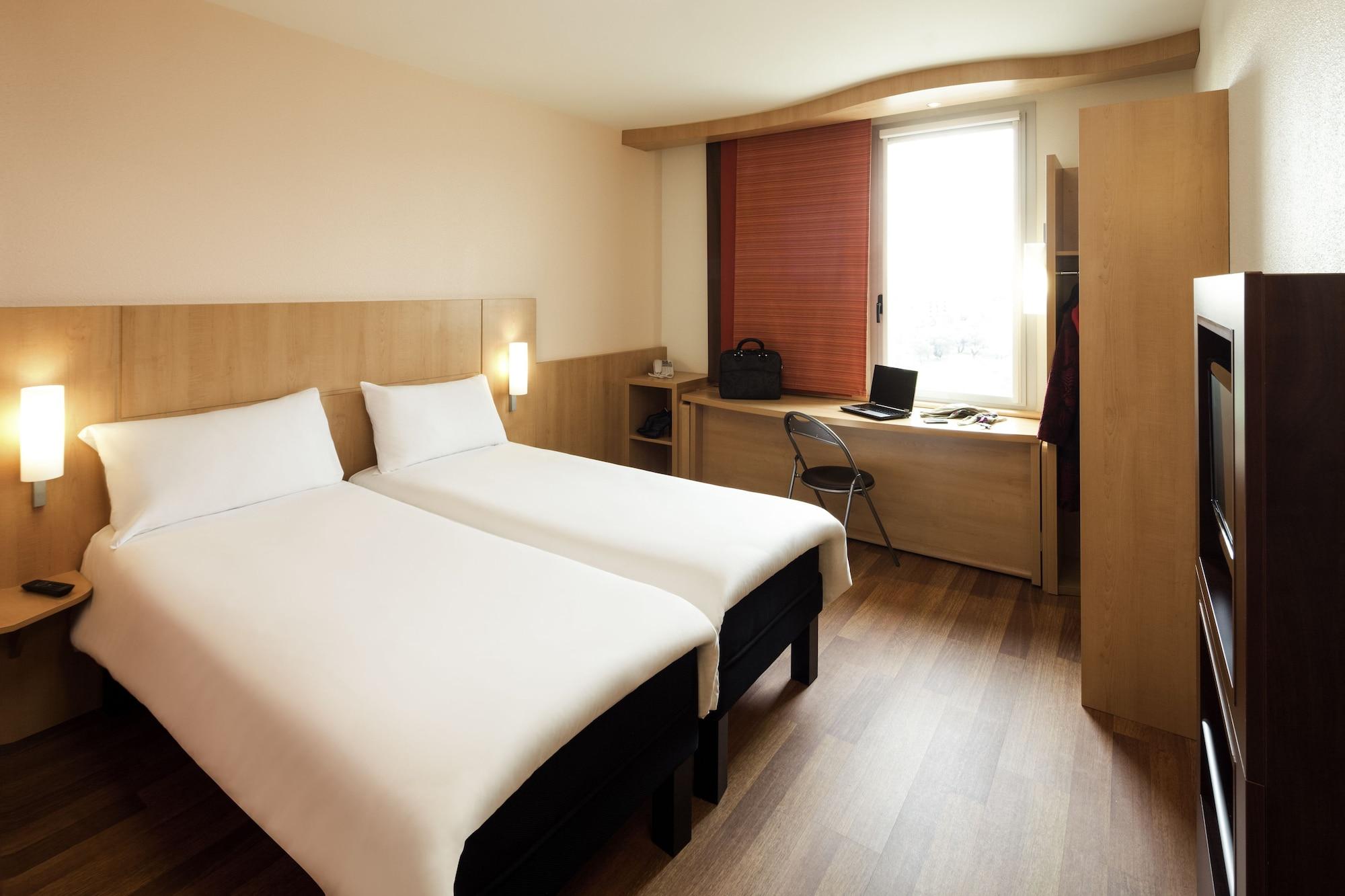 Hotel Ibis Брага Екстер'єр фото